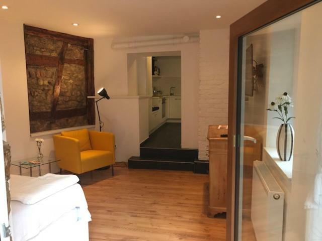 Buedinger Hof Apartment Вайнхайм Екстериор снимка